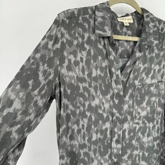 Cloth and stone woman's shirt top gray camo tincel button up size medium - Picture 7 of 12